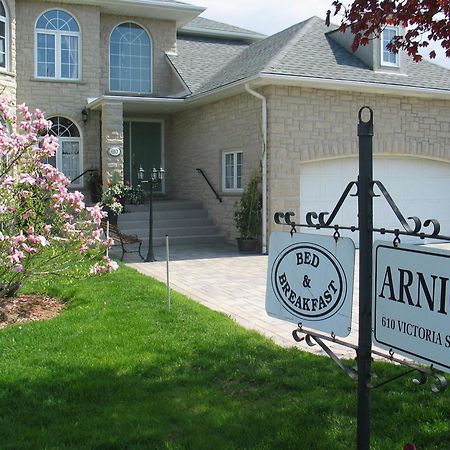 Arnica Bed & Breakfast Bed & Breakfast Niagara-on-the-Lake Ruang foto